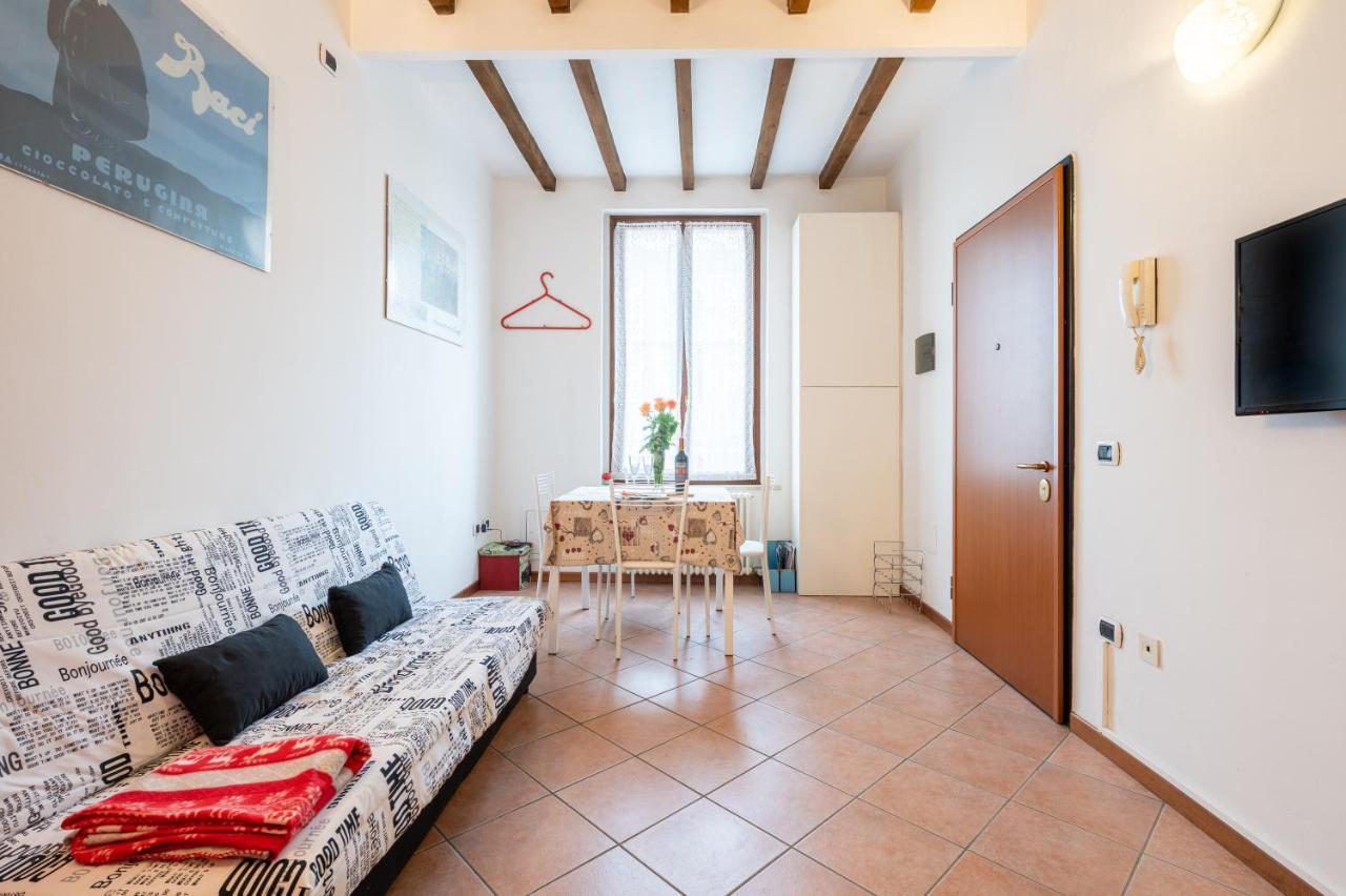 Parma Historic Center Apartment 7Min From Duomo Luaran gambar